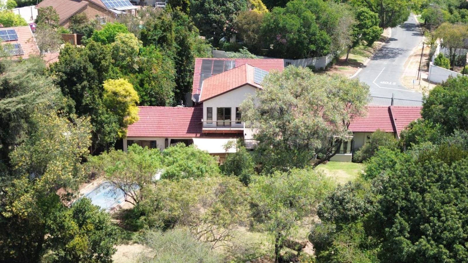 Blessed 5 Bedroom Morningside Johannesburg Exterior photo